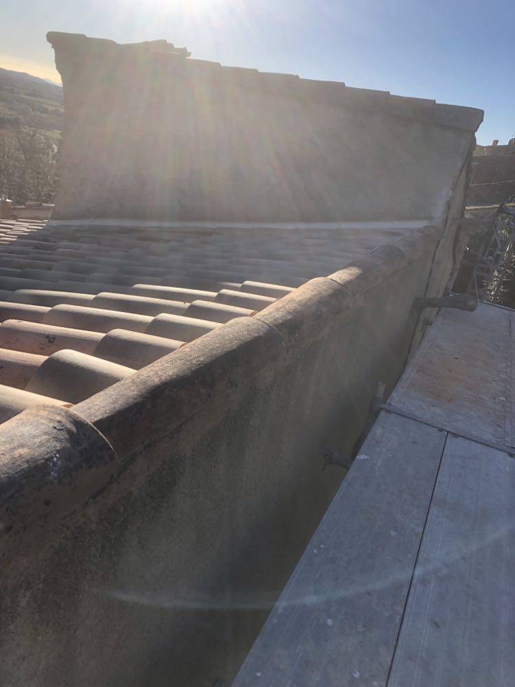 Couvreur professionnel à Antibes