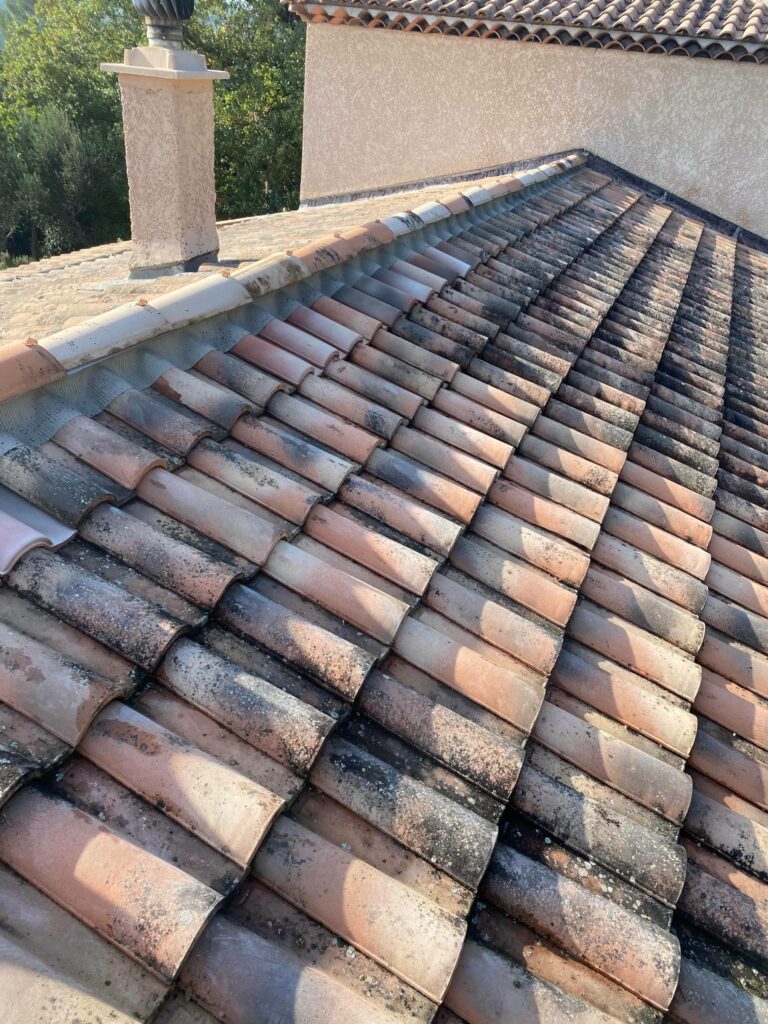 interet reparation solin toit en plomb frejus var