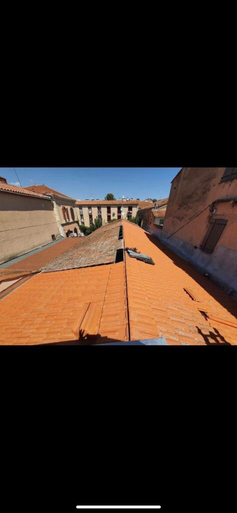 reparation urgente fuite de toit pluit draguignan lorgues var