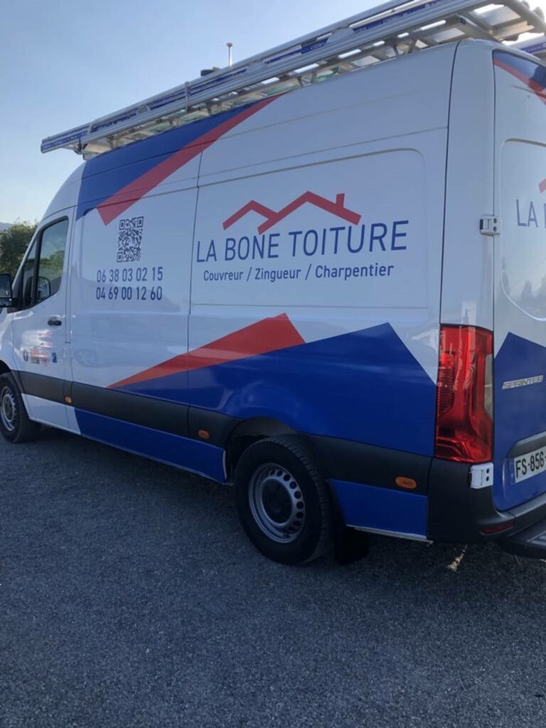 couvreur recherche fuite toiture urgence fayence var